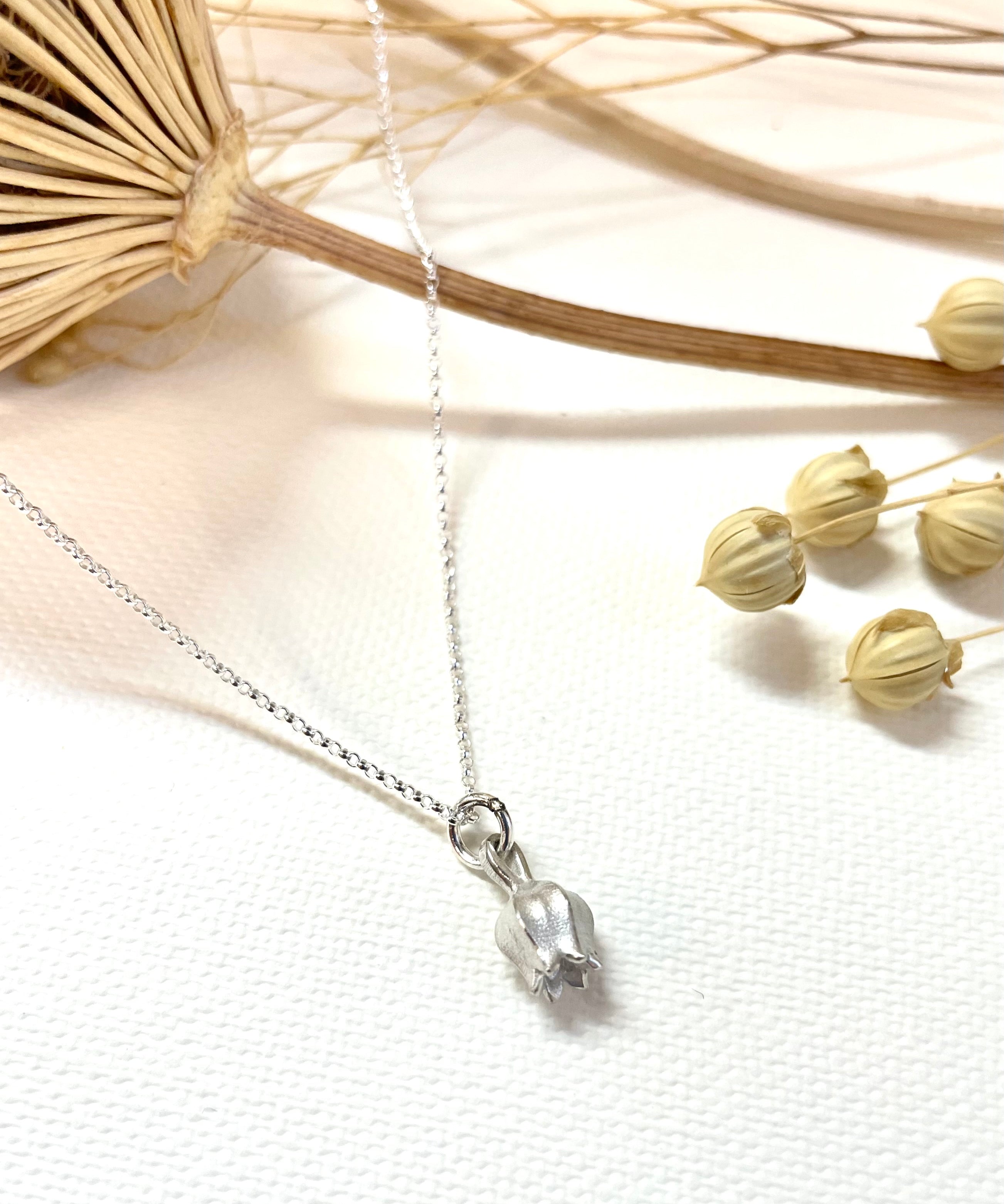 Hedgerow Bijou Cornered Leek